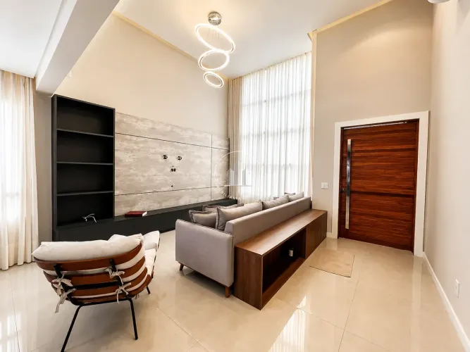 Casa 3 Quartos com 1 Suíte e 168m² - Pedra Branca - PLC