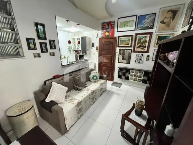 EXCELENTE QUARTO E SALA NA PRAIA DE BOTAFOGO, 45M² PRÓXIMO AO METRÔ E A PRAIA DE BOTAFOGO