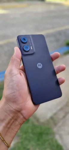 MOTOROLO G35 128GB (8 MESES DE USO)