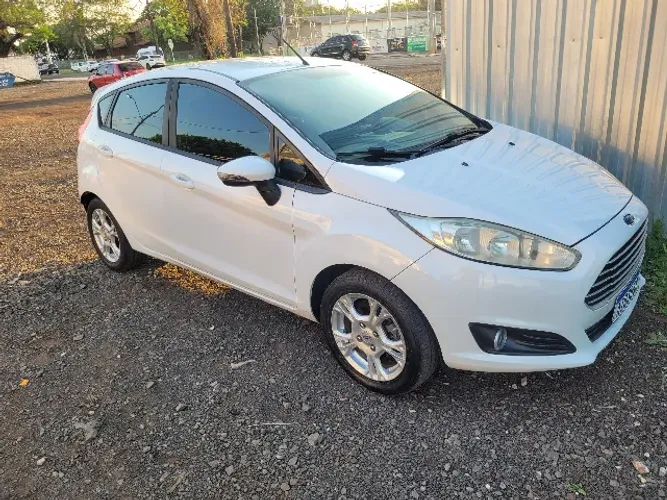 Ford Fiesta 1.5 16V Flex Mec. 5P 2014