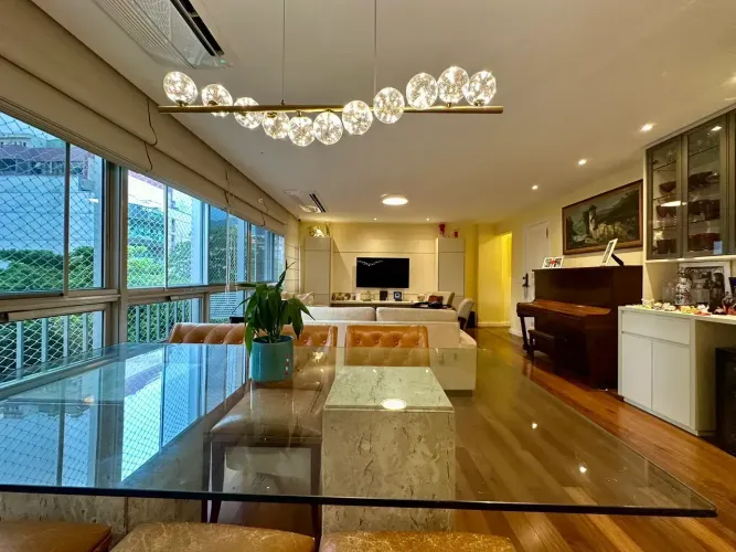 Apartamento para venda no Leblon  2 Quadra  3 quartos  170m2 - Rio de Janeiro / RJ