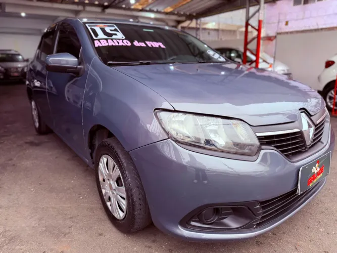 Renault Logan Expres. Easyr Hi-flex 1.6 8V 2015