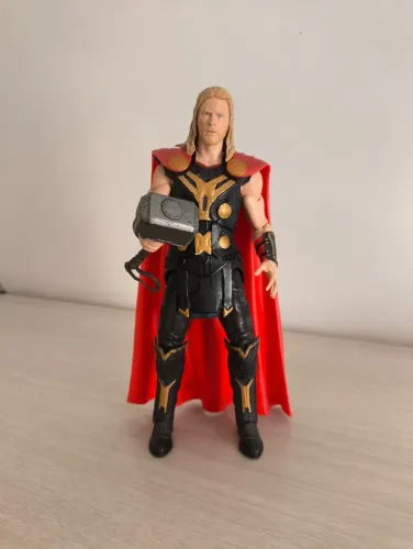Marvel Select - Thor O Mundo Sombrio (The Dark World)