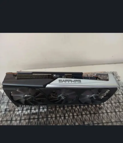 Placa de vídeo rtx5700xt sapphire nitro plus com rgb
