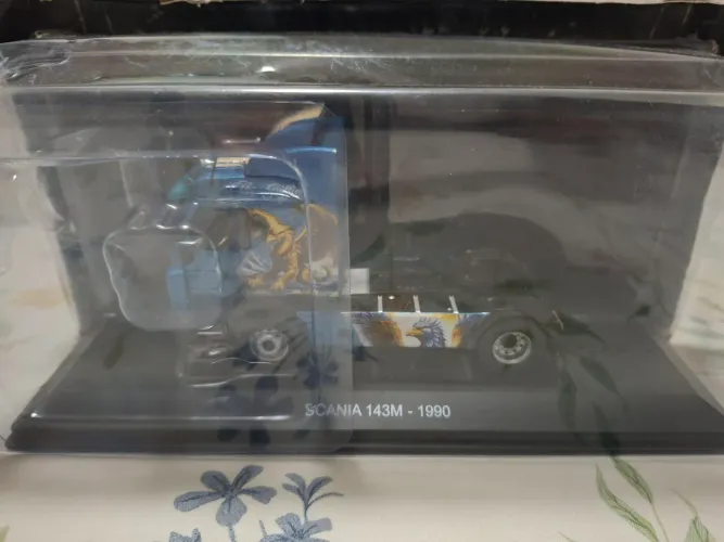 Miniatura Scania 143M 1990 escala 1/43 Europeu
