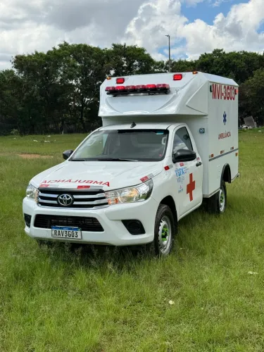 Locação de ambulância 4x4 básica ou UTI