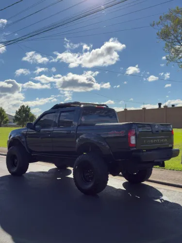 Nissan Frontier Se/se Strik/one CD 4X4 2.8 Dies 2005