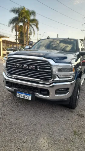 I Ram 3500 Laramie 6.7D ler todo anuncio