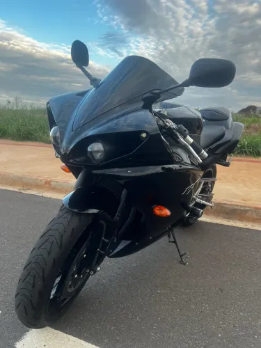 YZF R1 2012 / 26.500 km all black perfeita 