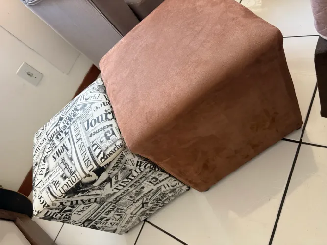 Conjunto com 2 puffs - usados