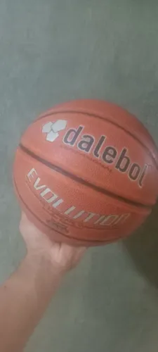 Bola de basquete dalebol evolution pró semi-nova