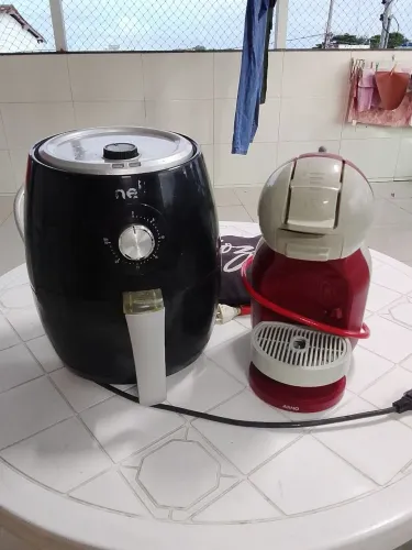 Máquina de café doce Gusto+Airfryer de 4,5 litros 