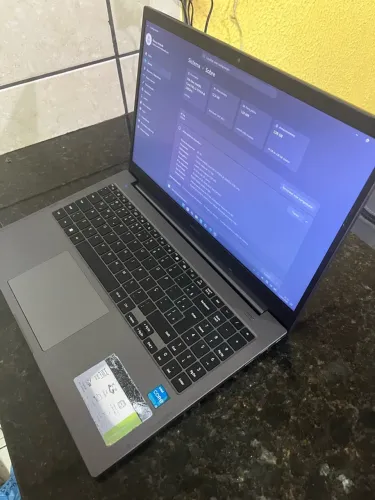 Notebook Samsung Book I3