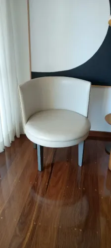 Poltrona Alto Padrão