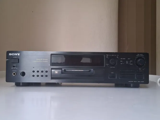 MD PLAYER SONY MDS JB-920 SOMENTE RETIRADA NO LOCAL..