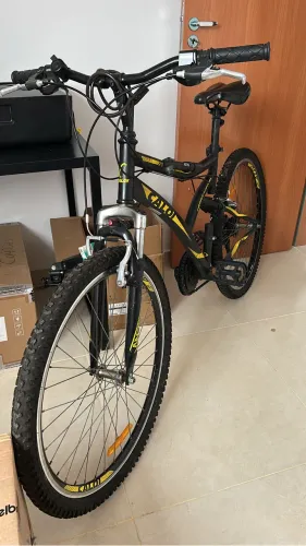 Bicicleta Caloi semi nova