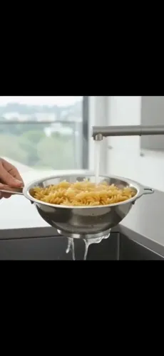 Escorredor de Inox Para Massas E Legumes de 22cm 