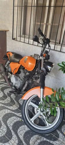 Moto custom kansas 150