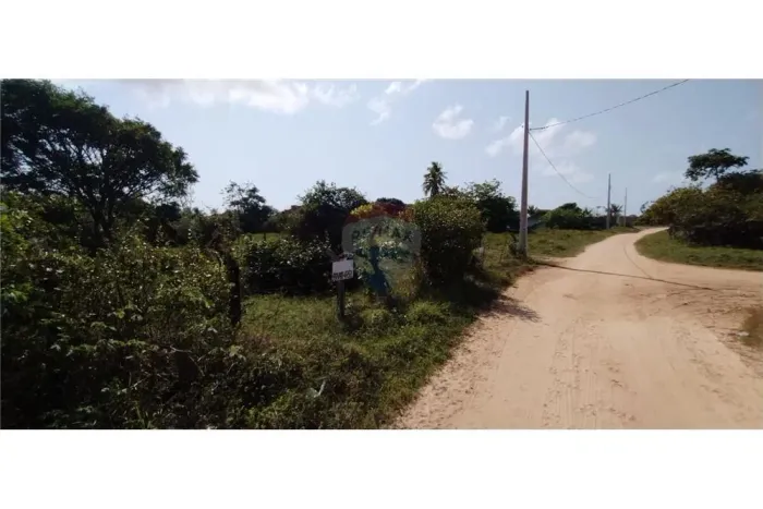 Vende Terreno na Rua Matapoã - Mosqueiro