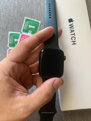 Apple Watch SE 44mm GPS+Celular
