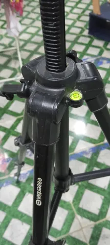 Tripé para câmera, luneta...