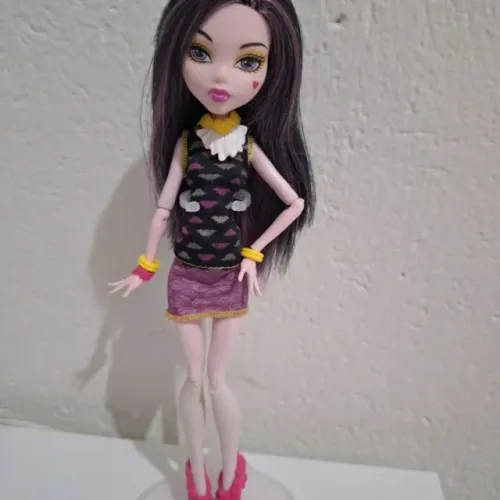 Draculaura Creepateria