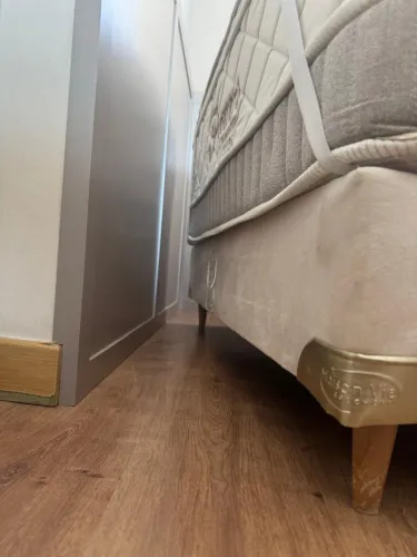 Vendo cama feita sob medida