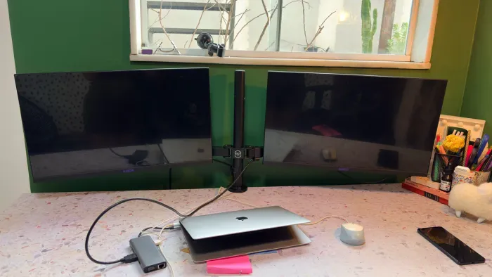 Vendo Setup completo - 2 monitores + Suporte articulado