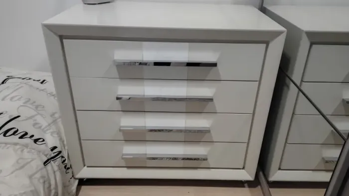 Mesa de cabeceira ou gaveteiro (sem entrega)
