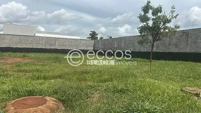 Terreno em condomínio à venda, Residencial Mário de Almeida Franco - UBERABA/MG