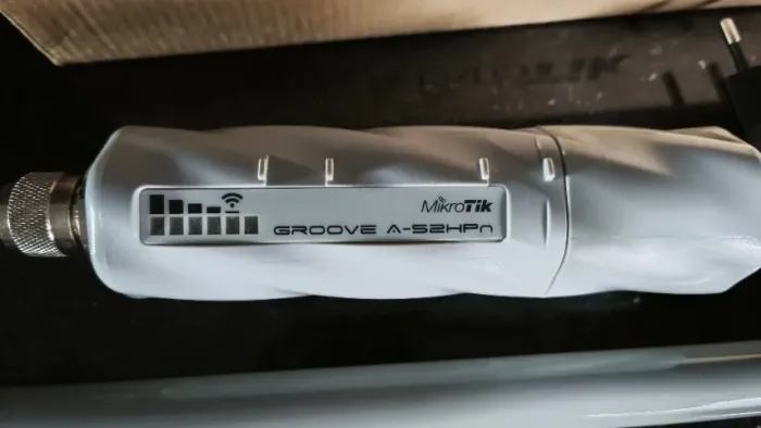Kit 2 Mikrotik Routerboard Rb Groove A-52hpn (groovea 52) L4 (Usado)