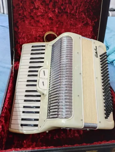Acordeon lo Duca bross 120 baixos