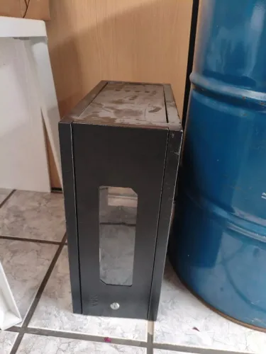 Mini Rack / Caixa Metálica para Equipamentos (Servidor, DVR, Rede)