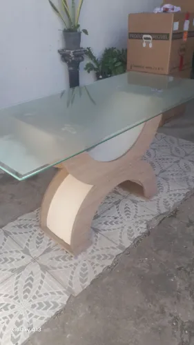 Pra vender Mesa tampa de vidro