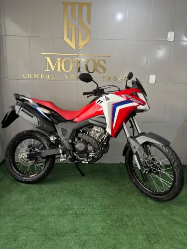Honda Sahara 300 Rally ABS Flex 2027