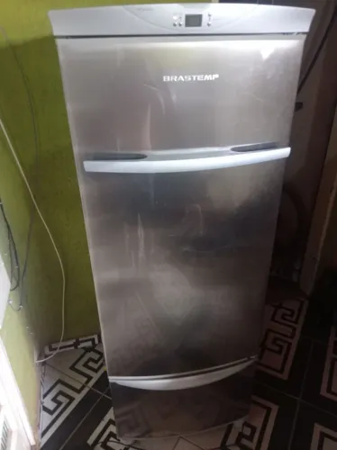 Refrigerador Brastemp 360 2 portas R$650,00