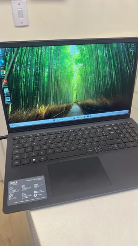Notebook Dell Inspiron 15 3530