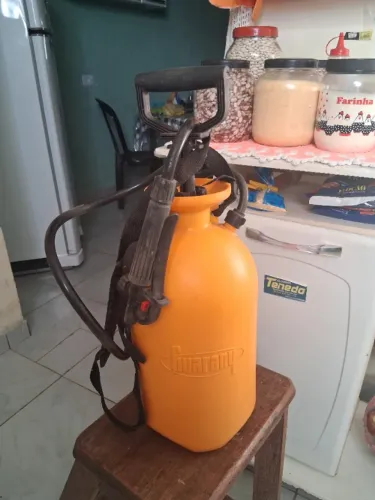 Bomba de pulverização seminova