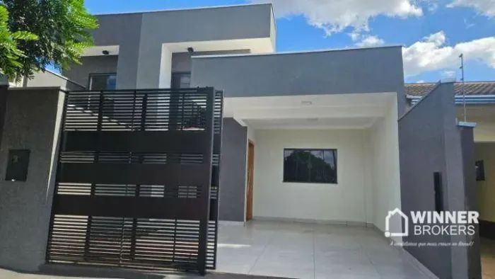 Casa com 3 dormitórios à venda, 80 m² por R$ 450.000,00 - Centro - Sarandi/PR
