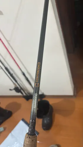 Conjunto Shimano SLX + Vara Convergence IM6 10-20lb - Estado de Novo c/ Caixa 