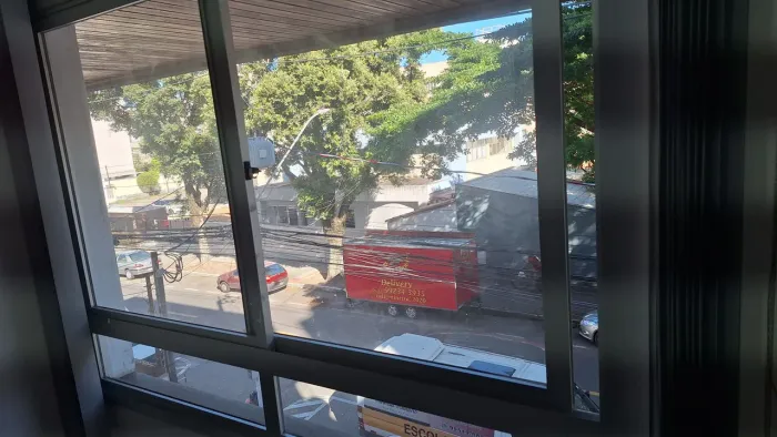 Alugo 2 salas em Jardim Camburi