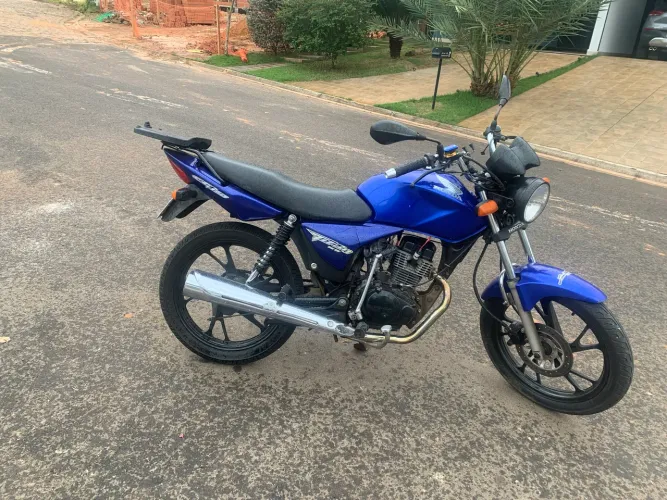 Vendo ou troco por carro