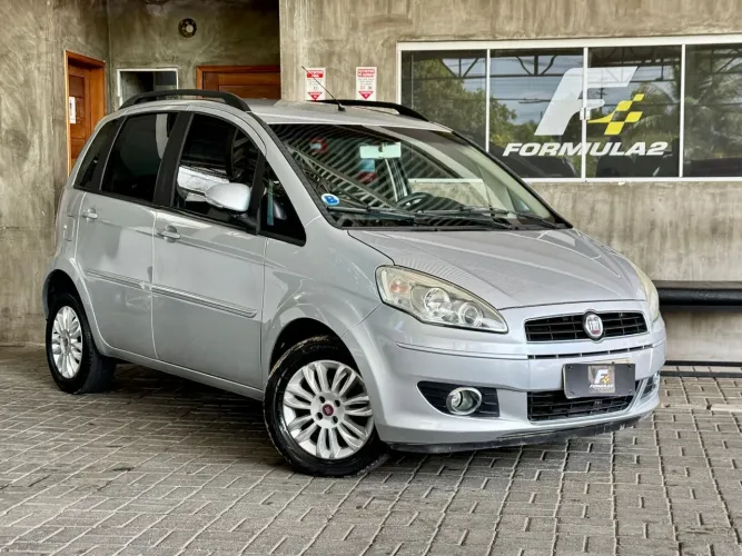Fiat Idea Attractive 1.4 Fire Flex 8V 5P 2013