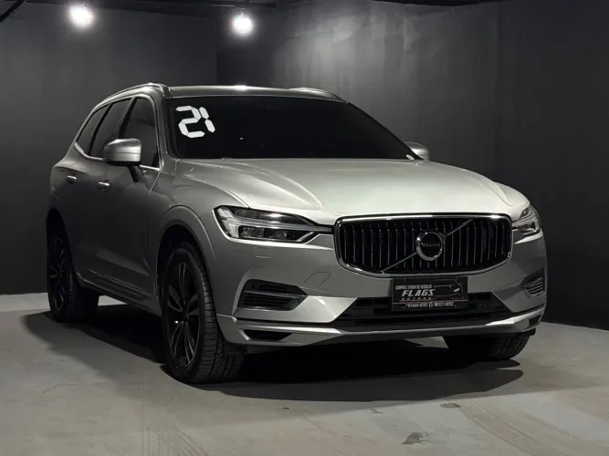 Volvo XC-60 XC 60 T-8 Híbrido Momentum 2.0 5P 2021
