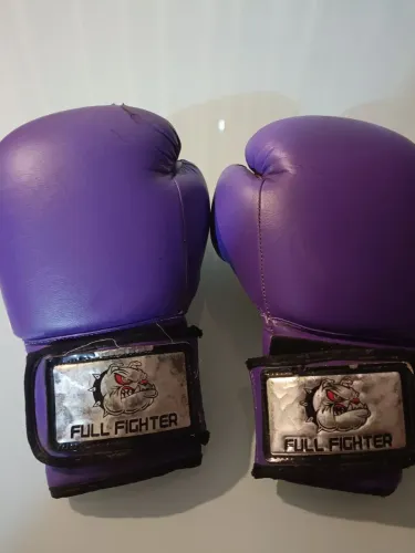 Luva de Muay Thai
