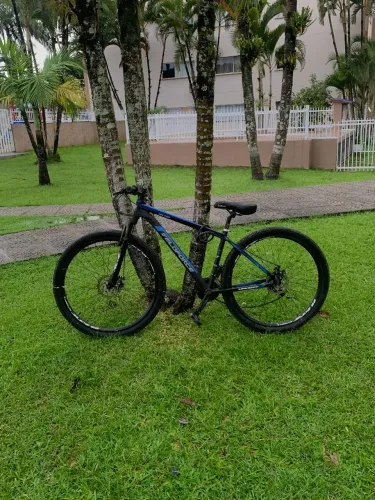 Bicicleta com marcha, usada!