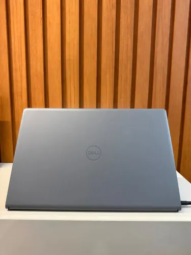 Notebook Dell Intel 15 1135g7 8GB DDR4 M.2 256GB