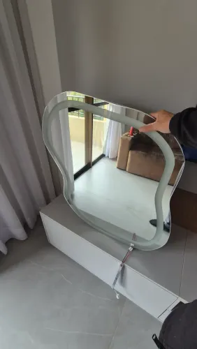 Espelho orgânico com Led (Novo)