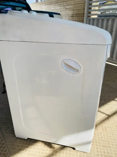 Máquina de Lavar Electrolux