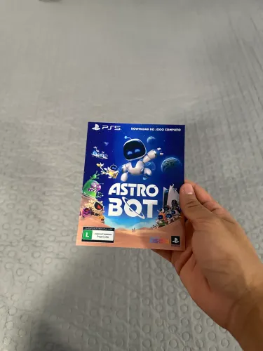 Jogo ASTROBOT mídia DIGITAL novo sem nenhum uso